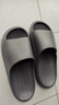 京东京造【泡泡云】踩屎感厚底轻盈防滑外穿拖鞋新款拖鞋男士 灰色42-43 实拍图
