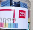 得力（deli）【超级爆款】24只41mm彩色长尾夹票夹 2#大号金属燕尾夹票据文件夹办公 24只/筒 8552ES 实拍图