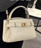 CHARLES&KEITH鳄鱼纹凯莉包手提斜挎婚包包女包生日礼物新年礼物CK2-50270880-1 Ivory象牙色 S 实拍图