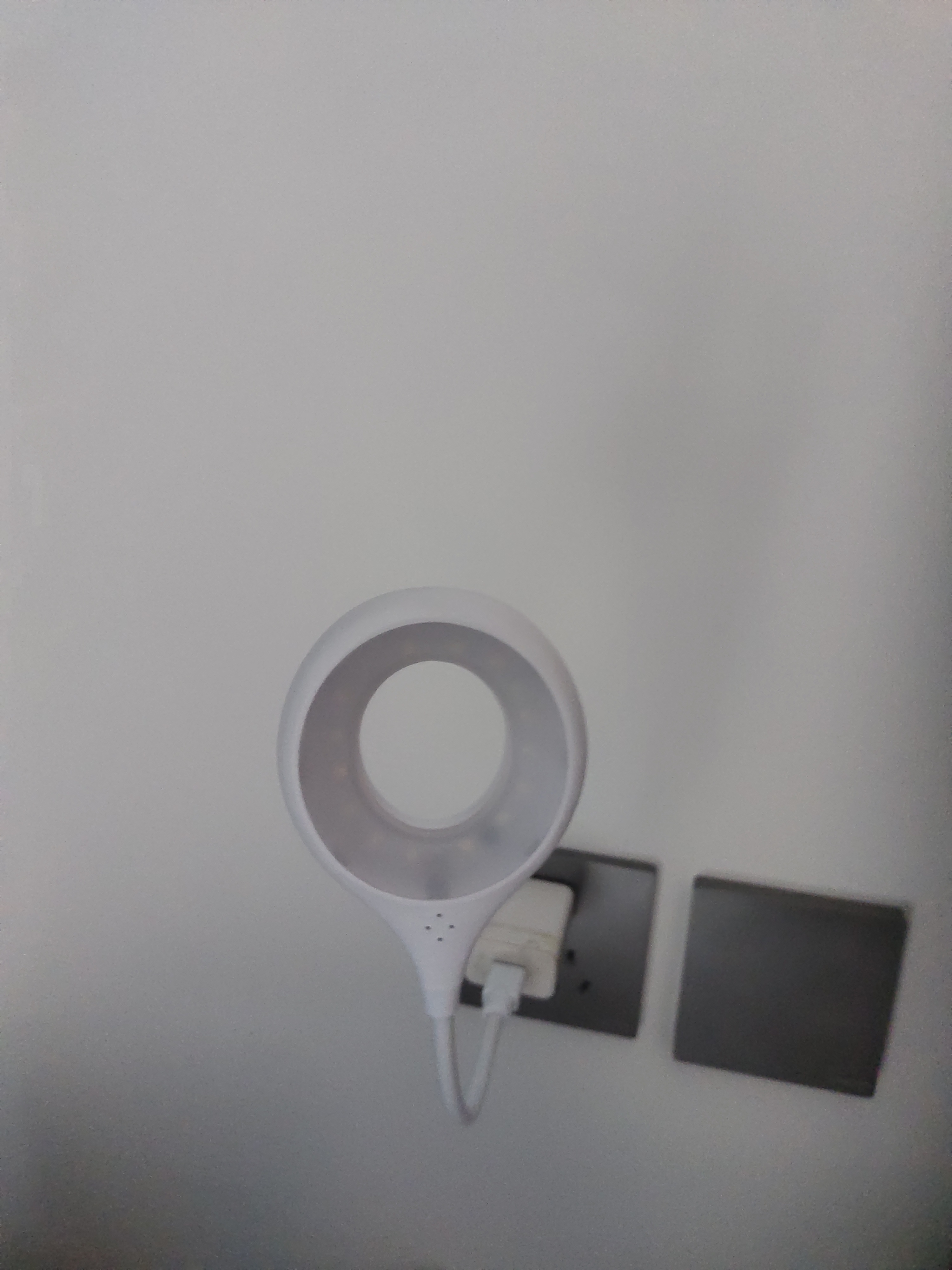 车用声控小夜灯语音灯氛围灯usb阅读灯家用新人专区新人专享福利 车家两用智能声控灯【三色切换】 实拍图
