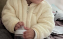 优衣库婴幼儿宝宝长绒摇粒绒拉链茄克长袖外套478434 01 乳白色 80 实拍图