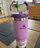 STANLEY保温杯水杯 折叠吸管杯户外运动 高颜值时尚大容量杯子新年礼物 【限量新色】丁香紫- 887ml 实拍图