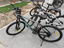 沃雷顿（VORLAD）山地自行车红日300碟刹禧玛诺24速可锁死前叉男士女士通勤单车 灰绿色26*17寸（身高165-180cm） 实拍图