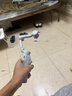 大疆（DJI） 手机云台稳定器 AI跟拍 Osmo Mobile 7 7P 手持 vlog拍摄增稳防抖 自拍杆 自动跟拍神器 手势跟拍 OM 7【赠美颜灯+自拍器】 官方标配 实拍图