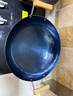 章丘铁锅手工锻打铁锅无涂层物理不粘锅炒锅圆底双耳炒菜锅厨房好物圆融 双耳炒锅古法烤蓝 36cm 实拍图