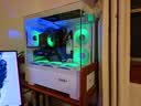 AOCCG393W白色 游戏电脑台式海景房主机箱 双面玻璃/MATX主板/360水冷/9风扇位/上下分仓 实拍图