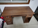 旻昱现代简约办公桌单人办公室职员台式电脑桌家用经济书桌带锁带抽屉 120cm四抽带键盘深胡桃 实拍图