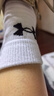 安德玛（Under Armour）篮球袜 吸汗防滑透气加厚袜 冬季运动袜男女款 白色M码三双装 实拍图