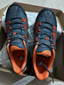 悍途（HUMTTO）透气登山鞋低帮防滑耐磨爬山鞋四季网面新款舒适减震户外徒步鞋 深灰/桔色609-男 42 实拍图