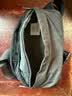 TIMBUK2胸包潮流斜挎包旅行休闲小包时尚运动单肩包男 音速黑 实拍图