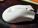 雷蛇（Razer）炼狱蝰蛇标准版有线鼠标 人体工学  电竞游戏 右手通用型 吃鸡/LOL/CS GO游戏鼠标 白色 实拍图