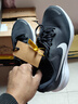 耐克NIKE男子跑步鞋REVOLUTION 7运动鞋FB2207-001黑白44 实拍图