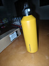 REVOMAX大容量保温杯316不锈钢保温保冷两用泡茶水杯子 向日葵黄950ml 实拍图