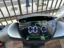 立马电动摩托车耀影 至高106KM72V32Ah长续航智能APP外卖通勤电动车冰雪白 实拍图