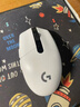 罗技（G）G304 LIGHTSPEED无线鼠标 游戏鼠标 轻质便携 绝地求生FPS鼠标英雄联盟LOL吃鸡 生日礼物 白色 实拍图