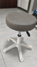 美容院凳子滑轮旋转升降圆凳化妆梳妆凳美发美甲理发椅吧凳大工椅 高级灰【29cm座面-沙发坐感】 实拍图