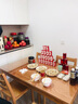 源氏木语实木餐桌北欧办公桌简约小户型家用餐桌椅组合家具 红橡木1.4米一桌四椅Y28S04 实拍图