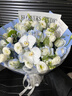 艾斯维娜鲜花速递向日葵混搭花束生日礼物全国同城配送 碎冰蓝玫瑰混搭花束 实拍图