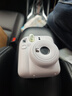 富士（FUJIFILM）instax  mini12 一次成像 立拍立得相机 mini12 茉莉白 套餐七（官方标配+相机包+相册+白边相纸10张） 实拍图