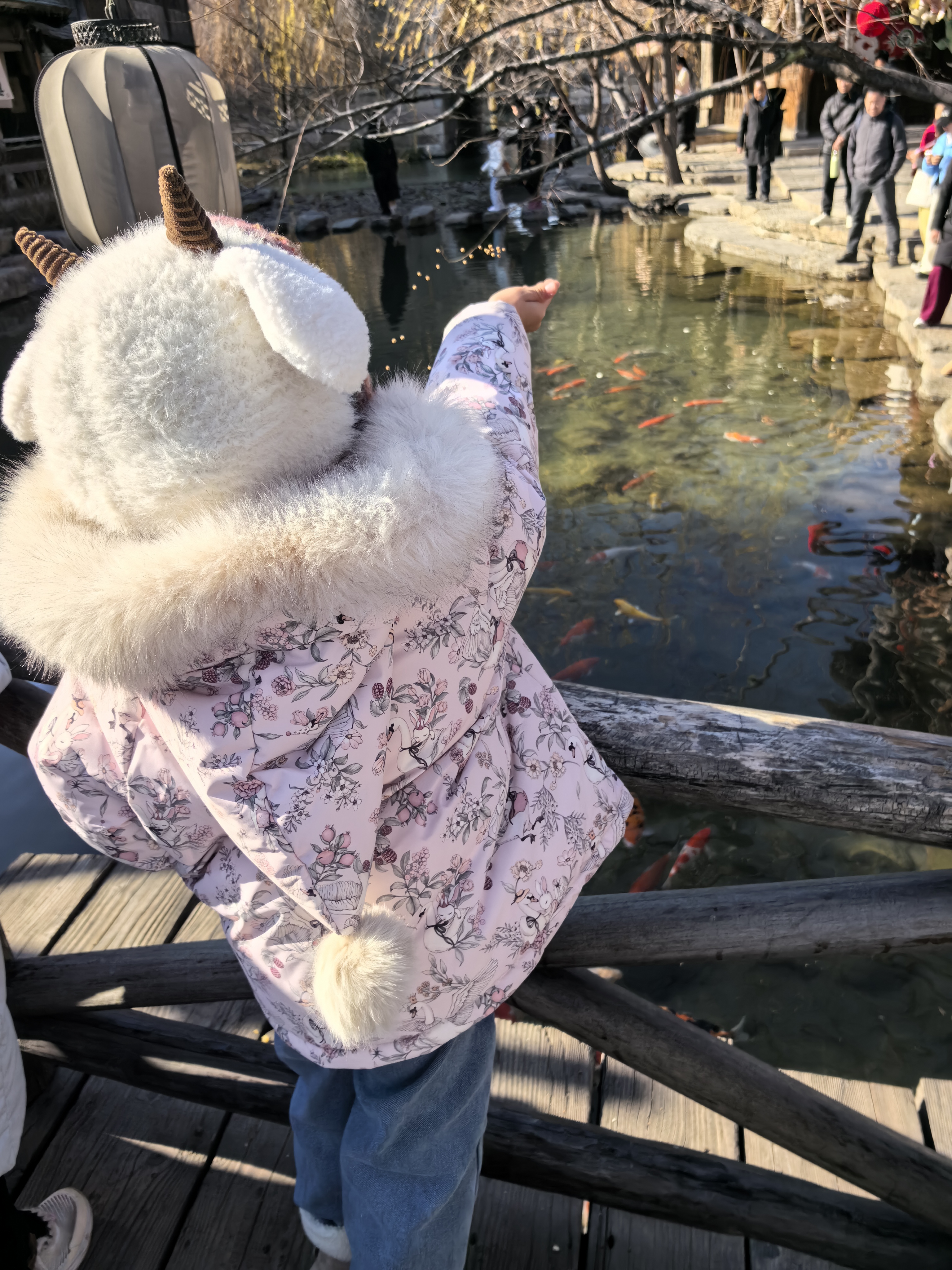 嫚熙（EMXEE）童装儿童羽绒服宝宝加绒加厚95鹅绒男女童外出保暖外套冬 天鹅舞曲 95%白鹅绒-700+蓬松度1000+清洁度 120 【4-5岁，温度建议-5~10°C】 实拍图