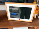 KODAK柯达 1005P 数码相框10.1英寸高清电子相册显示屏摆台结婚礼物照片视频播放器可充电可挂墙 木纹色 实拍图