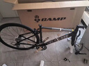 坎普（CAMP）RADON 耐力公路车碳纤维前叉铝合金车架禧玛诺18速自行车新年款 黑金钢 18速 500码 实拍图