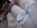 美丽雅 一次性咖啡杯带盖加厚防烫大号40只纸杯子奶茶豆浆热饮配搅拌棒 实拍图