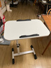 甄严选 可移动电脑桌升降床边桌床上学习桌办公懒人书桌简易折叠小桌子 【可折叠】暖白色60*40CM 实拍图