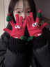 QUEEN TRIP可爱新年圣诞红色露指触屏毛线针织五指手套女冬季保暖防寒骑行车 圣诞红色手套【加绒加厚/骑车必备】可触屏 实拍图
