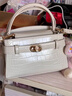 CHARLES&KEITH鳄鱼纹凯莉包手提斜挎婚包包女包生日礼物新年礼物CK2-50270880-1 Ivory象牙色 S 实拍图