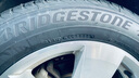 普利司通（Bridgestone）汽车轮胎 225/55R17 97W T001 适配君威/君越/迈锐宝/宝马5系/A6L 实拍图