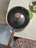 苏泊尔（SUPOR）不粘锅炒锅家用耐磨炒菜锅无油烟平底锅28CM煎炒锅燃气电磁炉通用 实拍图