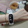 小米手环10/10NFC版 智能手环 睡眠健康管理 心率血氧监测 5ATM防水男女生运动手环 小米手环10 陶瓷版 珍珠白 陶瓷 实拍图