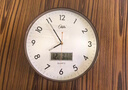 康巴丝（Compas）挂钟客厅静音现代简约新款石英钟表挂墙时钟 1588-1 栗咖棕30cm 实拍图