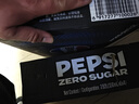 百事可乐Pepsi 无糖可乐碳酸饮料汽水 330ml*24听 黑罐整箱装（包装随机） 实拍图