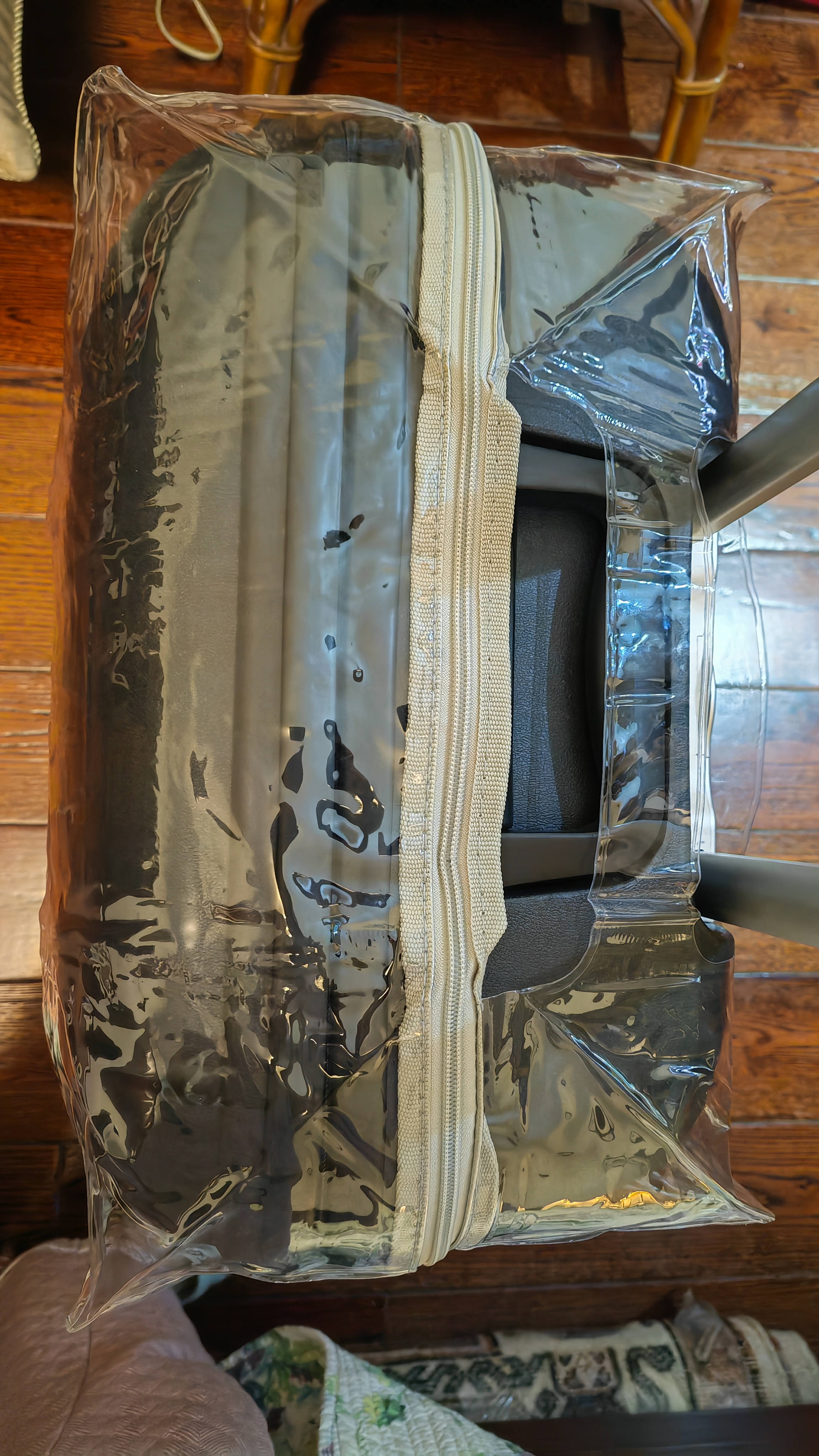 凌云鹤行李箱保护套24寸免脱卸旅行箱保护防雨防尘水罩20寸拉杆登机透明 【升级免拆卸】加厚透明26寸 【防水耐划 右侧开口】 实拍图