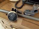 凝彬德国吸盘式晾衣架伸缩免打孔阳台玻璃卫生间晾衣杆阳台晾晒神器 枪灰加长款-加粗加厚杆伸缩【1.04-1.9m】 落地窗玻璃挂衣架超强承重2026年最新款 实拍图