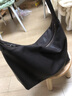 裘真新年礼物【明星推荐】经典hobo包植鞣牛皮腋下通勤休闲饺子女包 咖啡色-大号 小包/大包 实拍图