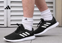 adidas CORERACER随心畅跑网面休闲跑步鞋男子阿迪达斯官方轻运动   黑/白 FX3581   42 实拍图