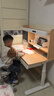 黑白调C2儿童学习桌椅书桌写字桌专用3-18岁全光谱灯光一体进口橡胶木 实拍图