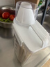 京东京造 米桶 杂粮桶食品级厨房收纳盒密封罐防虫潮储面缸箱带量杯 2.6L 实拍图