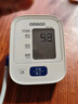 欧姆龙（OMRON）电子血压计血压仪家用老人测量仪医用高精准 HEM-7124 年货 实拍图