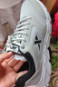 特步男鞋跑步鞋网鞋秋冬季新款潮流男士厚底透气轻便网面休闲鞋耐磨黑色旅游鞋防水皮面慢跑运动鞋子男 浅灰黑(透气网面) 41码 实拍图