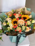 艾斯维娜鲜花速递向日葵混搭花束生日礼物全国同城配送 向日葵香槟韩式花束 实拍图