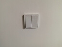 西门子（SIEMENS）开关面板 一开双控开关86型暗装面板 致典雅白色5TA14133NC01 实拍图