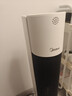 美的（Midea）取暖器电暖风机家用恒温电暖器 加高机身暖手宝暖脚电暖气片烤火炉 立式塔式落地式取暖炉电烤炉 【遥控3档】智能控温22WOR 实拍图