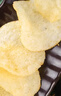 乐事（Lay's）薯片经典原味77.9g美国进口 休闲零食膨化食品追剧小零食 实拍图