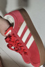 adidas「T头鞋」VL COURT复古休闲板鞋德训鞋男女阿迪达斯轻运动 浅猩红/暖香草色/黄色   35.5 实拍图