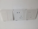 西门子（SIEMENS）开关插座面板 五孔 强电源墙壁插座86型 致典系列雅白 错位斜五孔插座 实拍图
