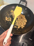 双枪（Suncha）硅胶刮刀蛋糕刮刀烘焙工具淡奶黄油母婴辅食搅拌刀 卡皮巴拉大号 实拍图
